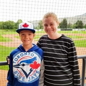 Meet your Posher, Leanne